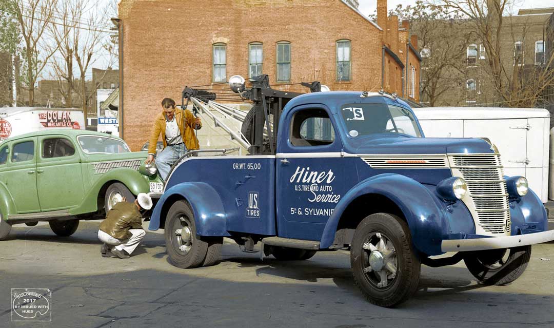 1930s-International-Tow-Truck-and-1936-Ford-Sedan.jpg