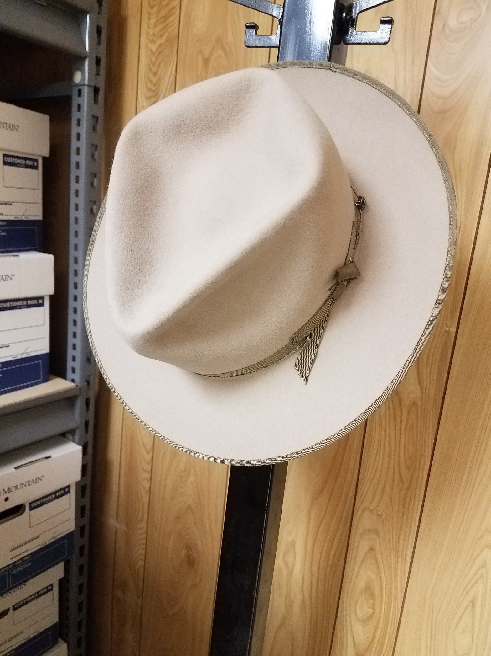 Rm williams hat by akubra