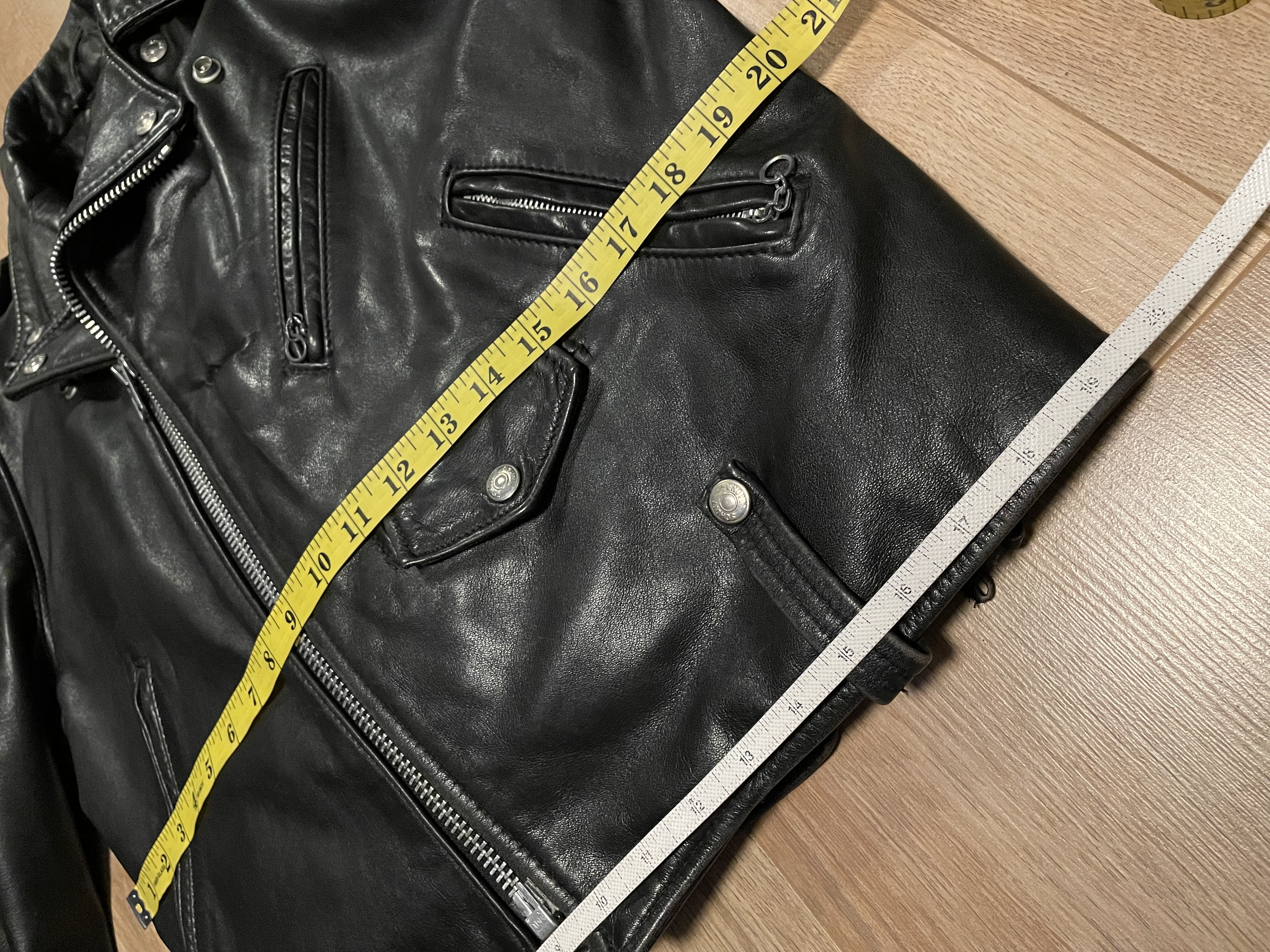 FS: 1980s Schott Perfecto 125 size 40 | The Fedora Lounge