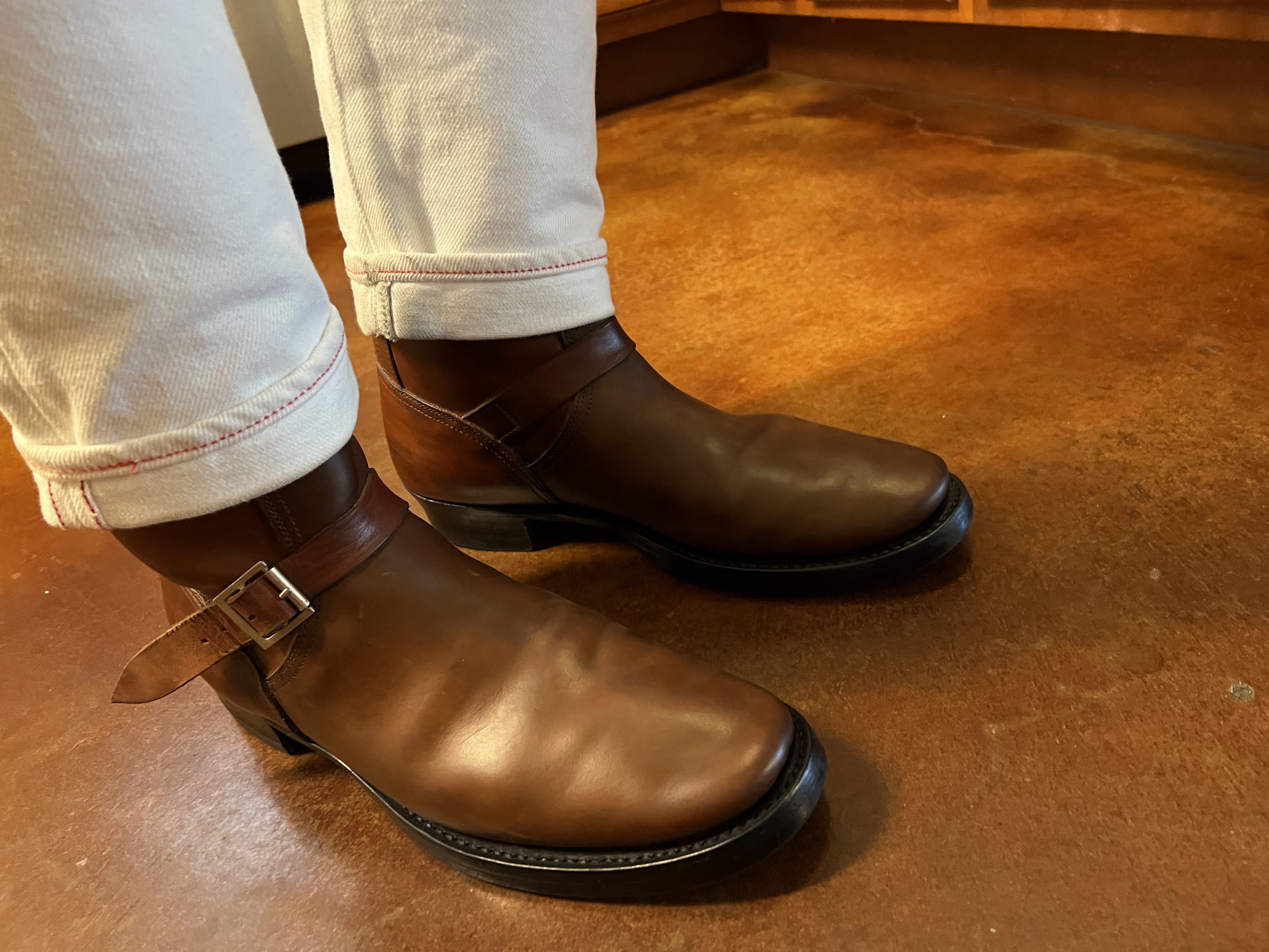 Latigo boots hotsell
