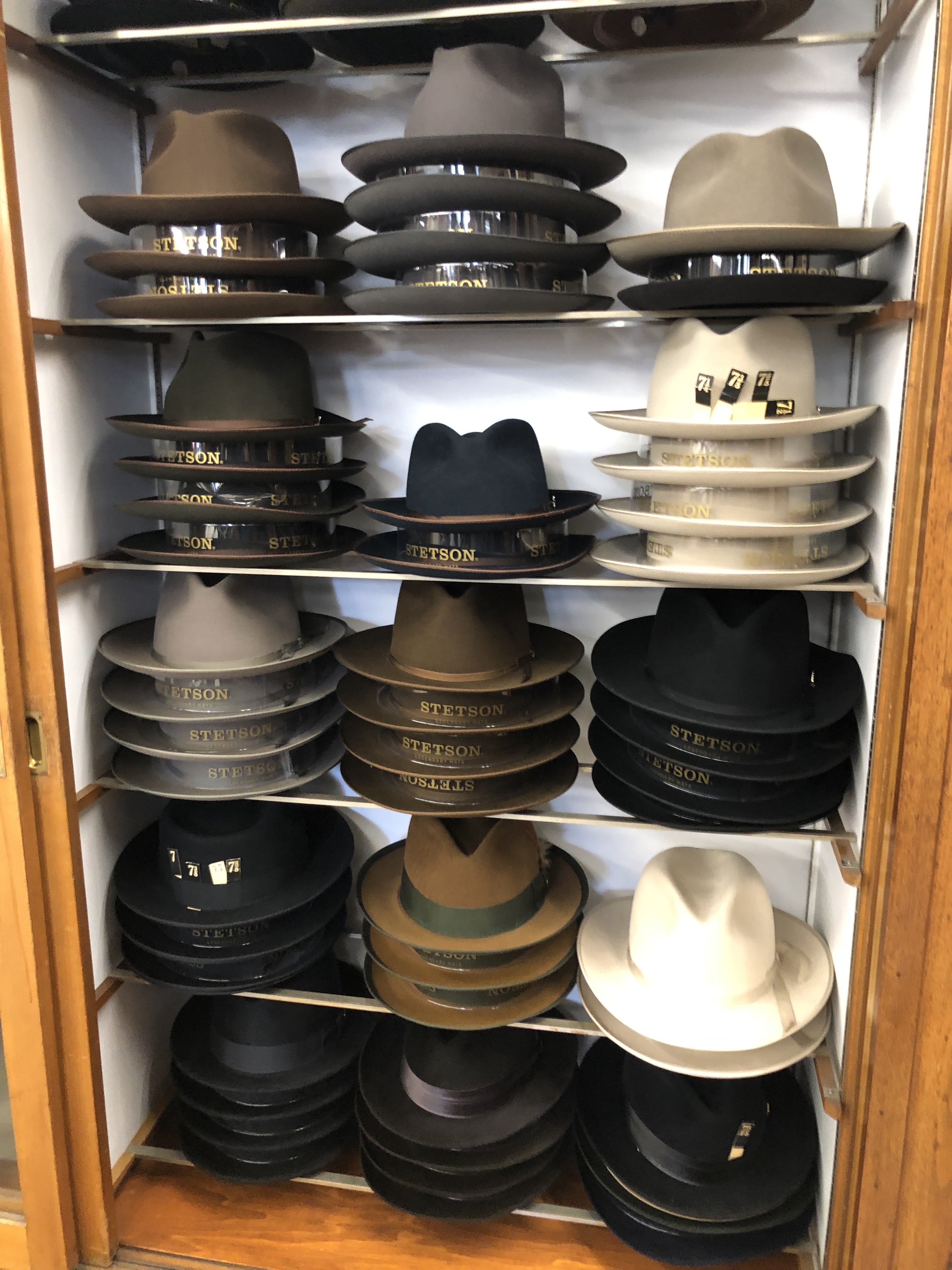 Hat shop montreal top