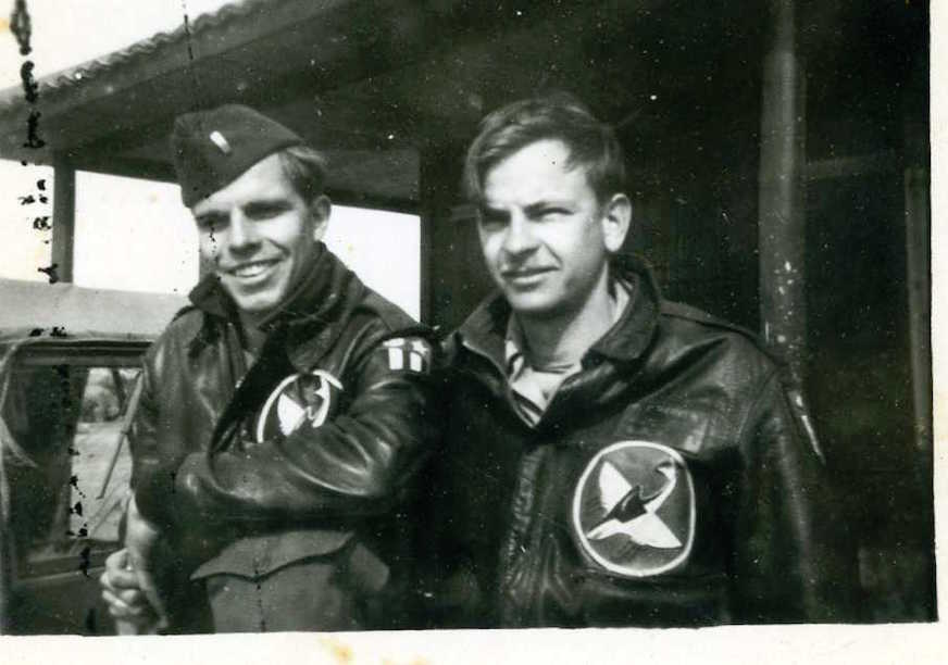 75FS 23FG pilots WW2.jpg