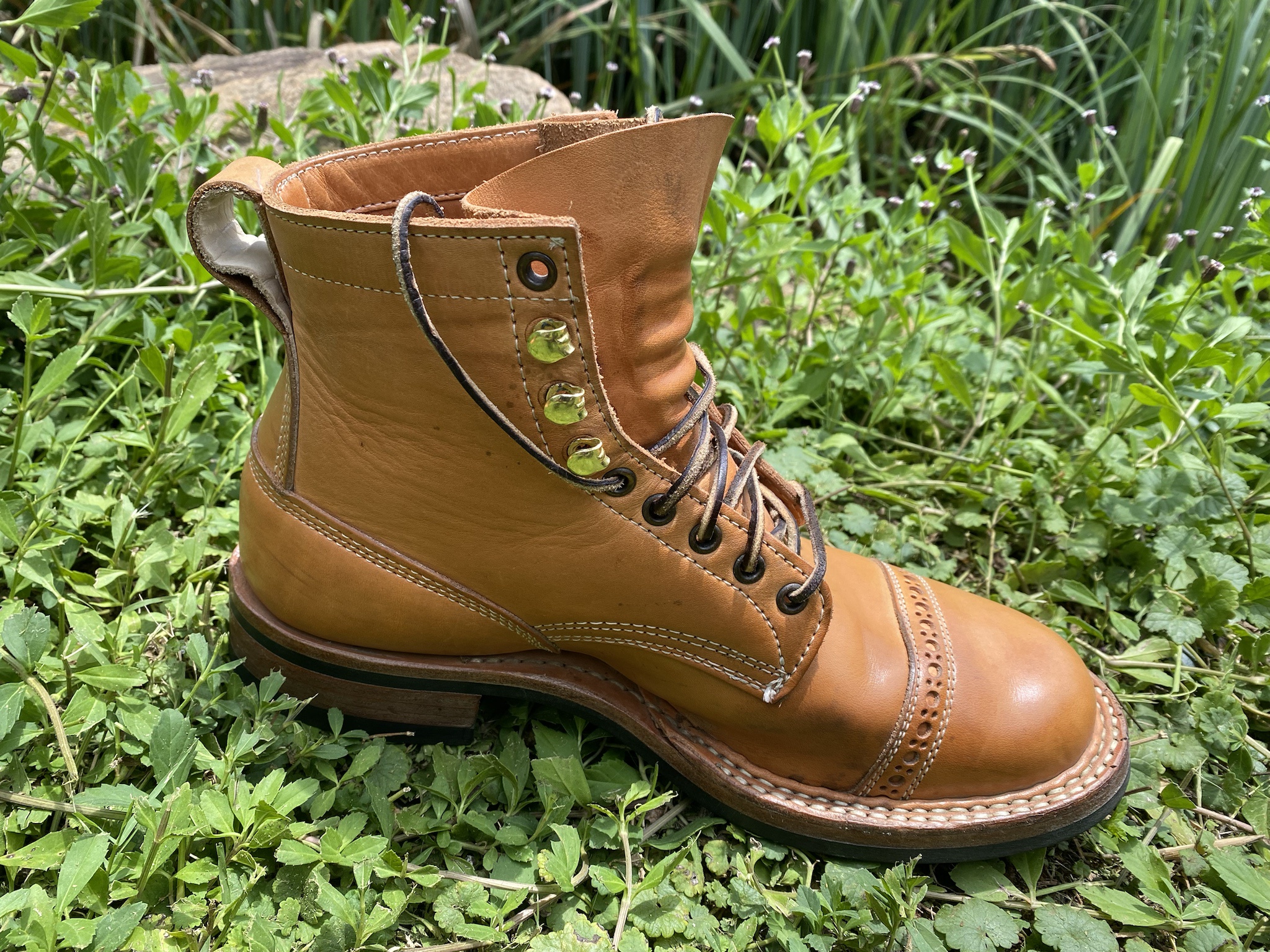 FS White s Bounty Hunter Boots in Natural Maryam Horsebutt 10D The Fedora Lounge