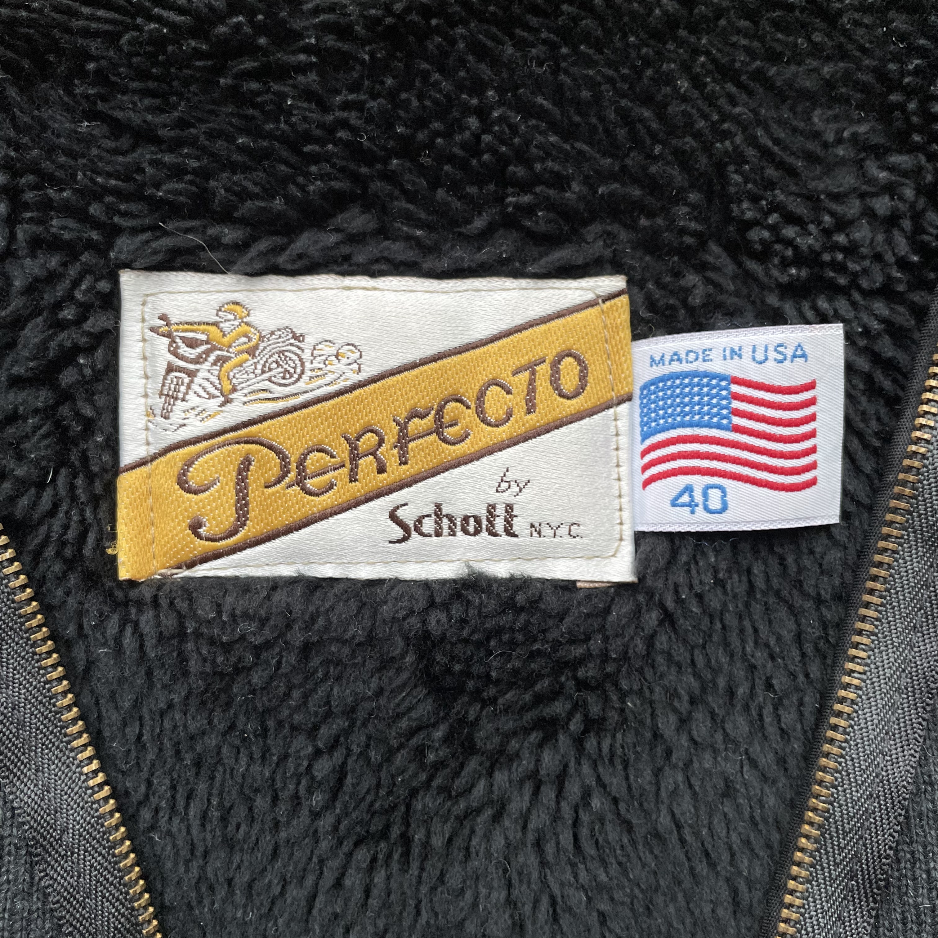 FS: 1980s Schott Perfecto 125 size 40 | The Fedora Lounge