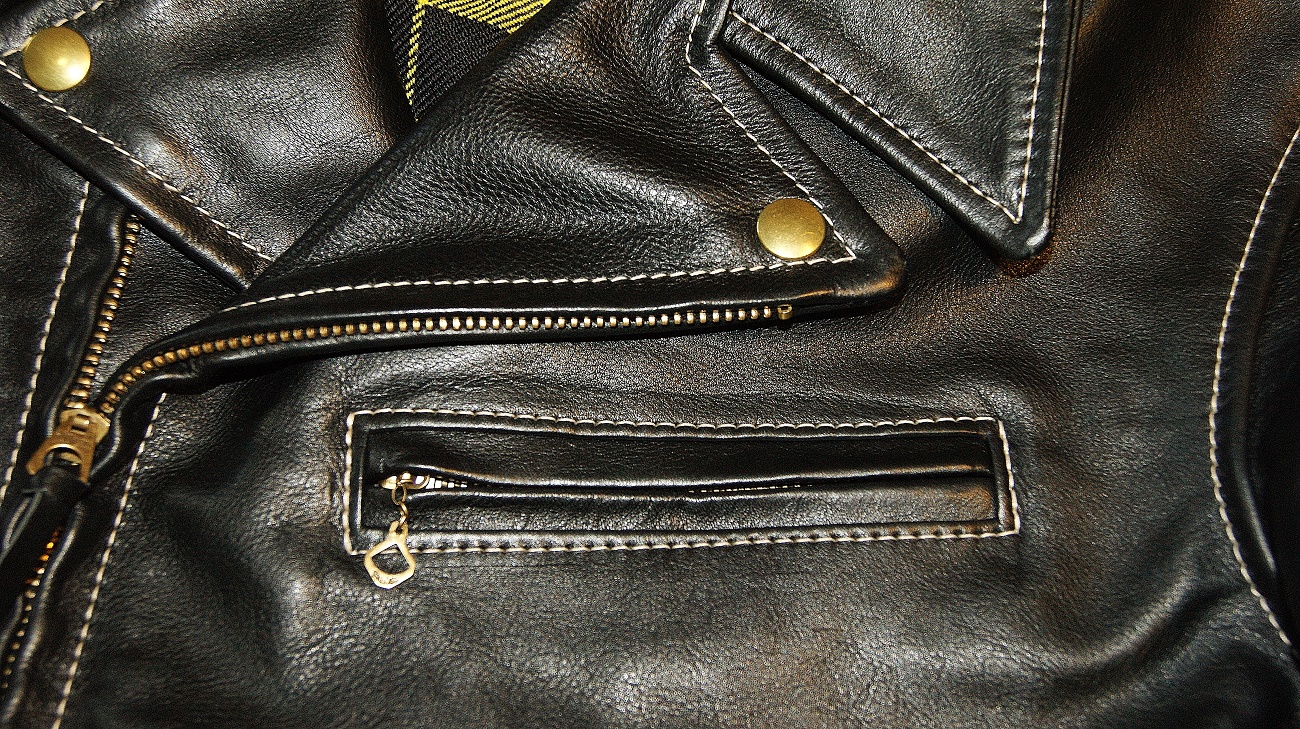 Aero Ridley Black Vicenza Horsehide chest pocket.jpg