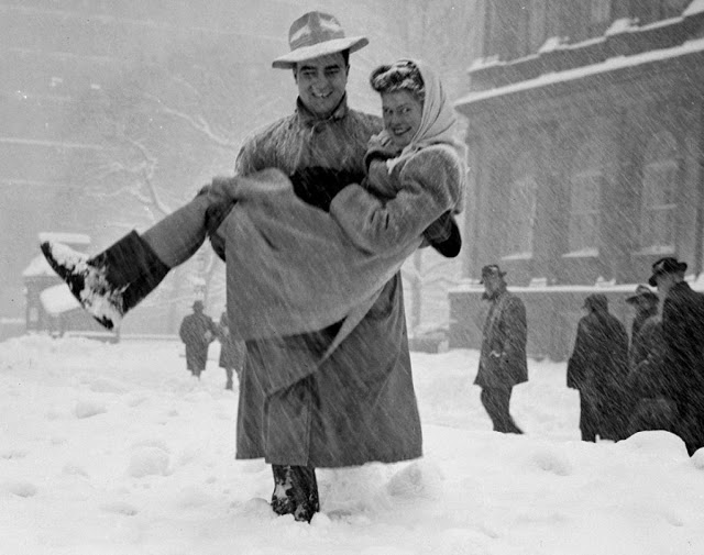 Blizzards & Snowfalls in New York City History (8).jpg