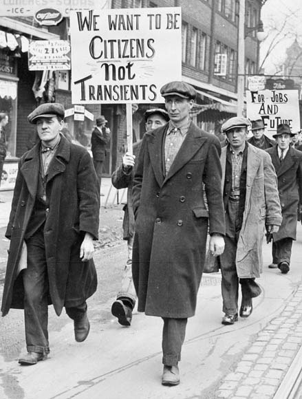 canada-great-depression-unemployed-march.jpg