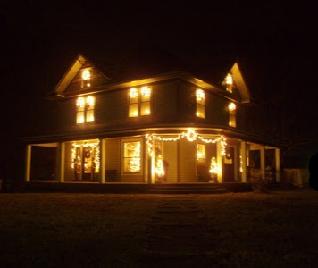 Christmas house .JPG