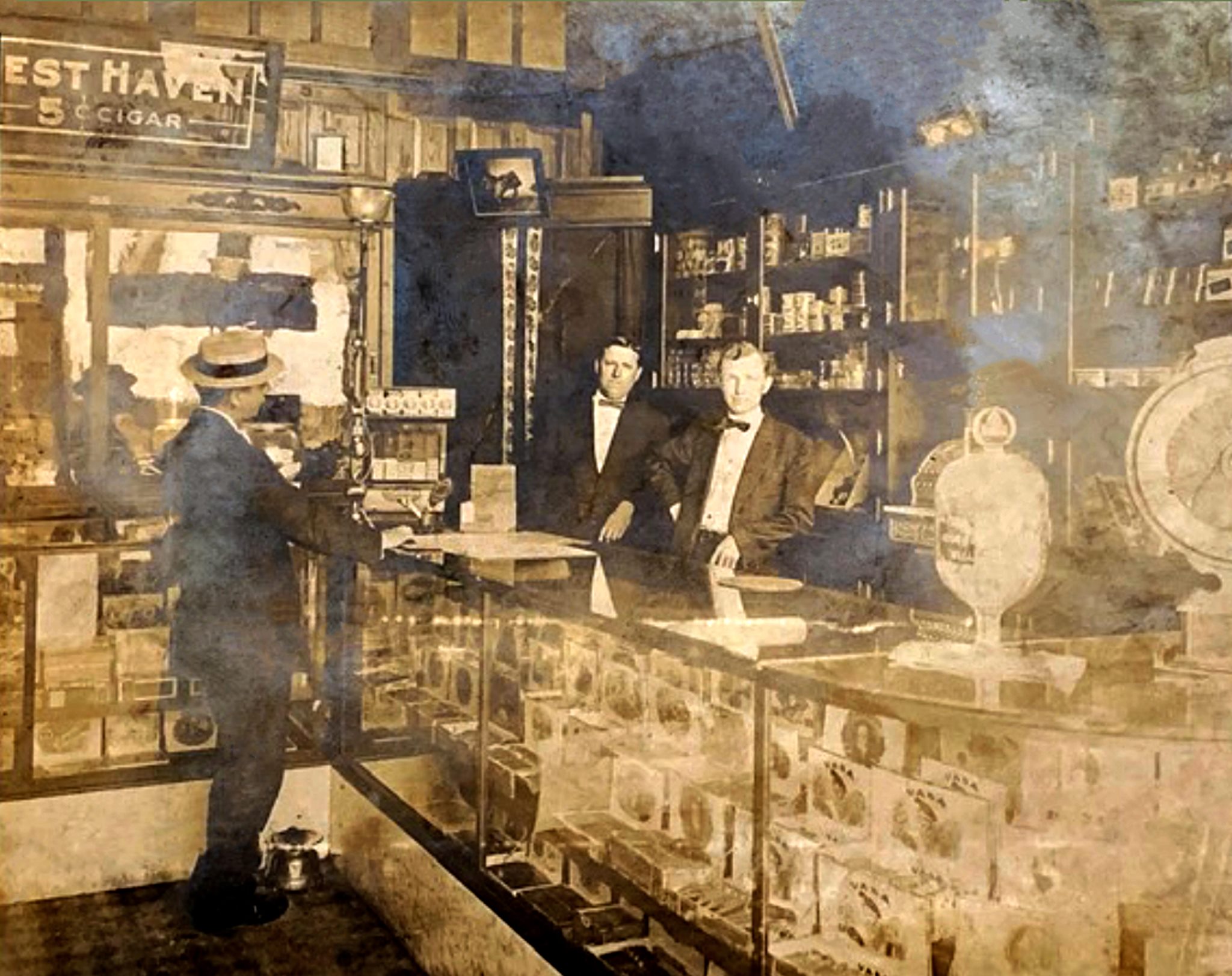 Cigar_Shop_Interior_1908.jpg