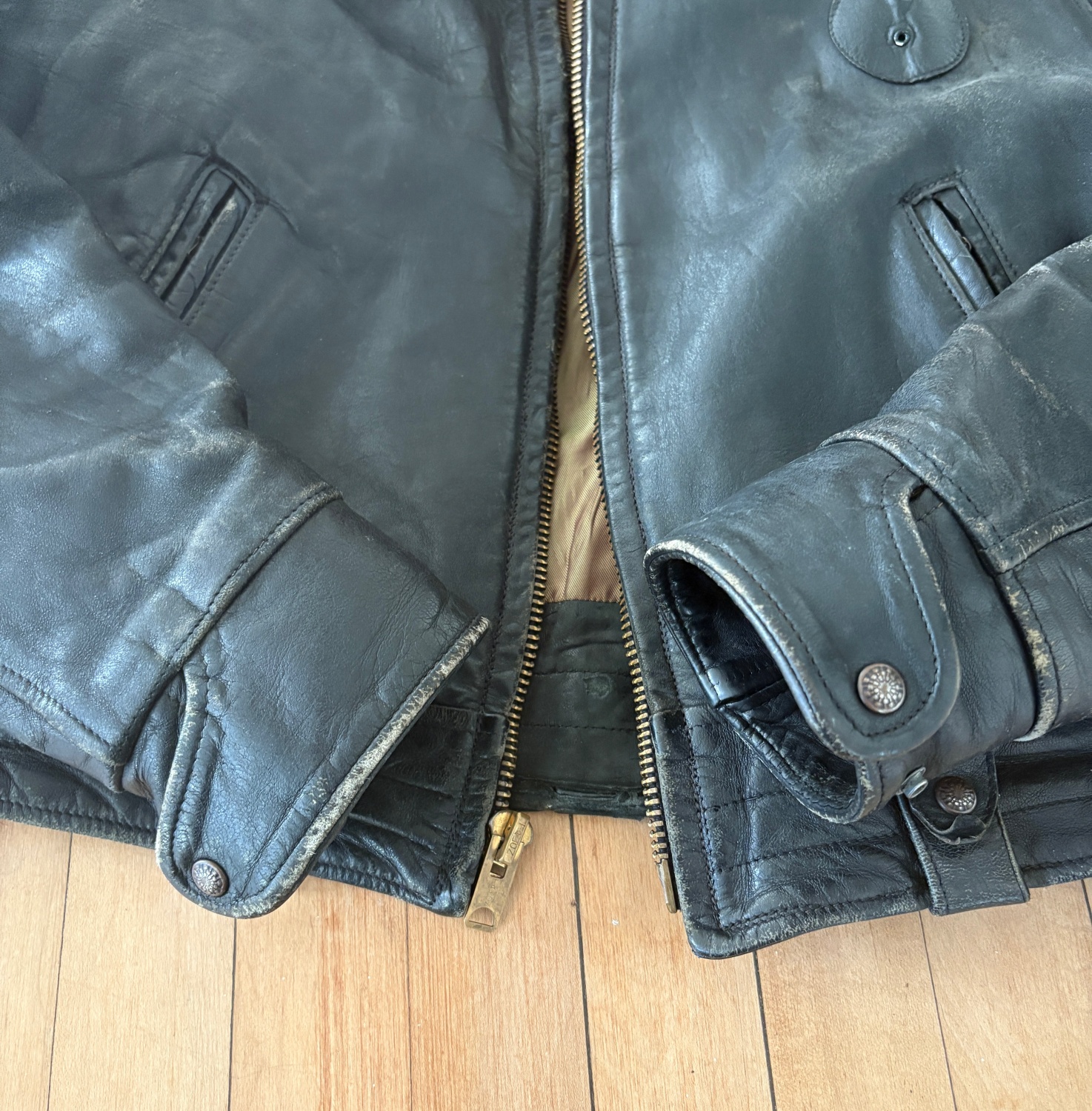 cuffs cu.jpg