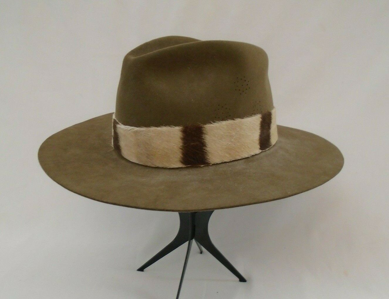 Dorian Safari Hat.jpg