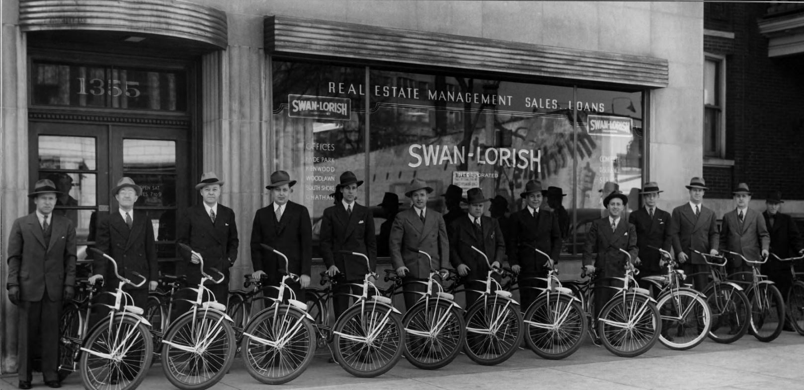 early_biker_gang_1930s.JPG