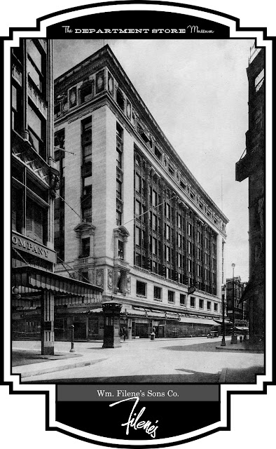 Filenes_Boston_1912.jpg