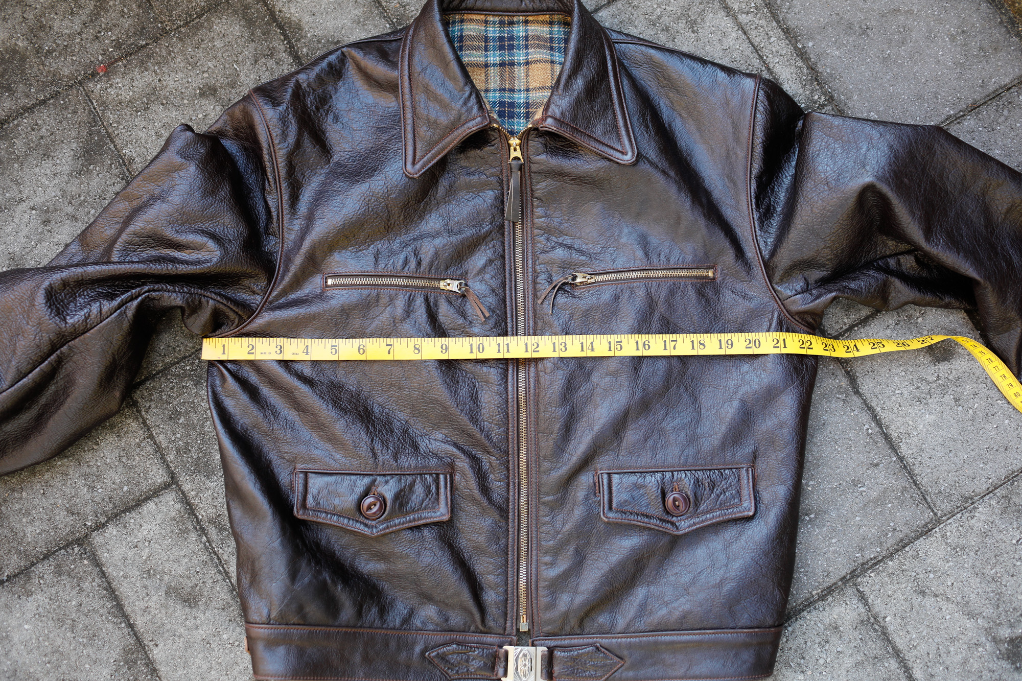 goodwear-french-cyclist-kunja-11.jpg