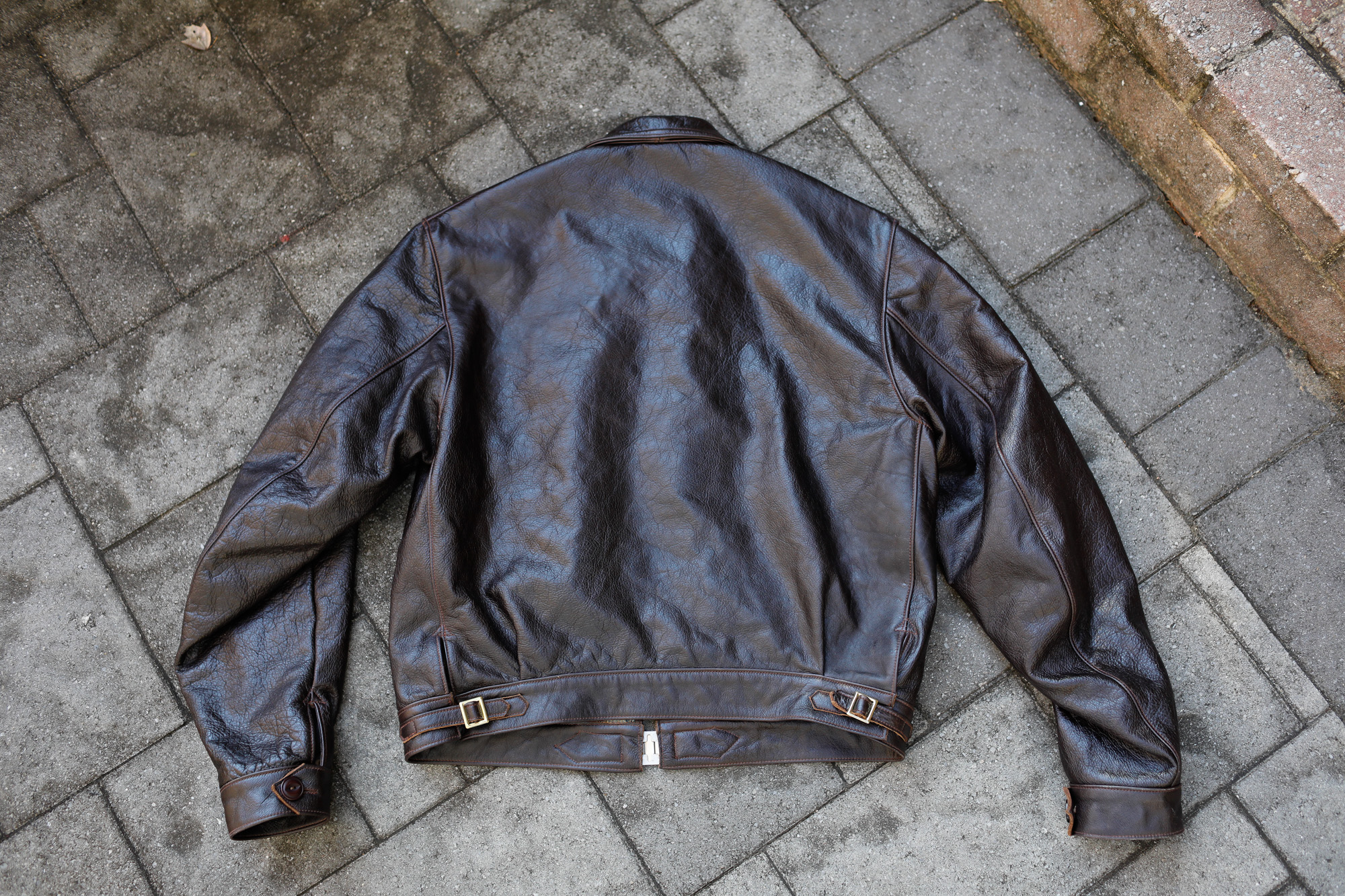 goodwear-french-cyclist-kunja-2.jpg