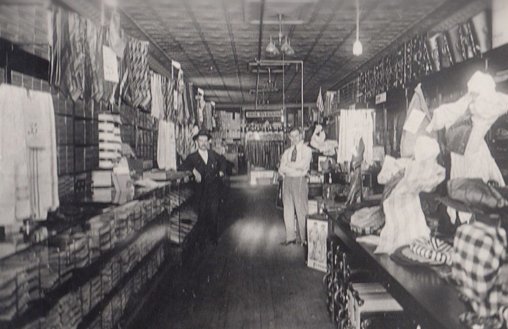 Hirschfeld_Clothing_North_Platte_1917_Interior.jpg