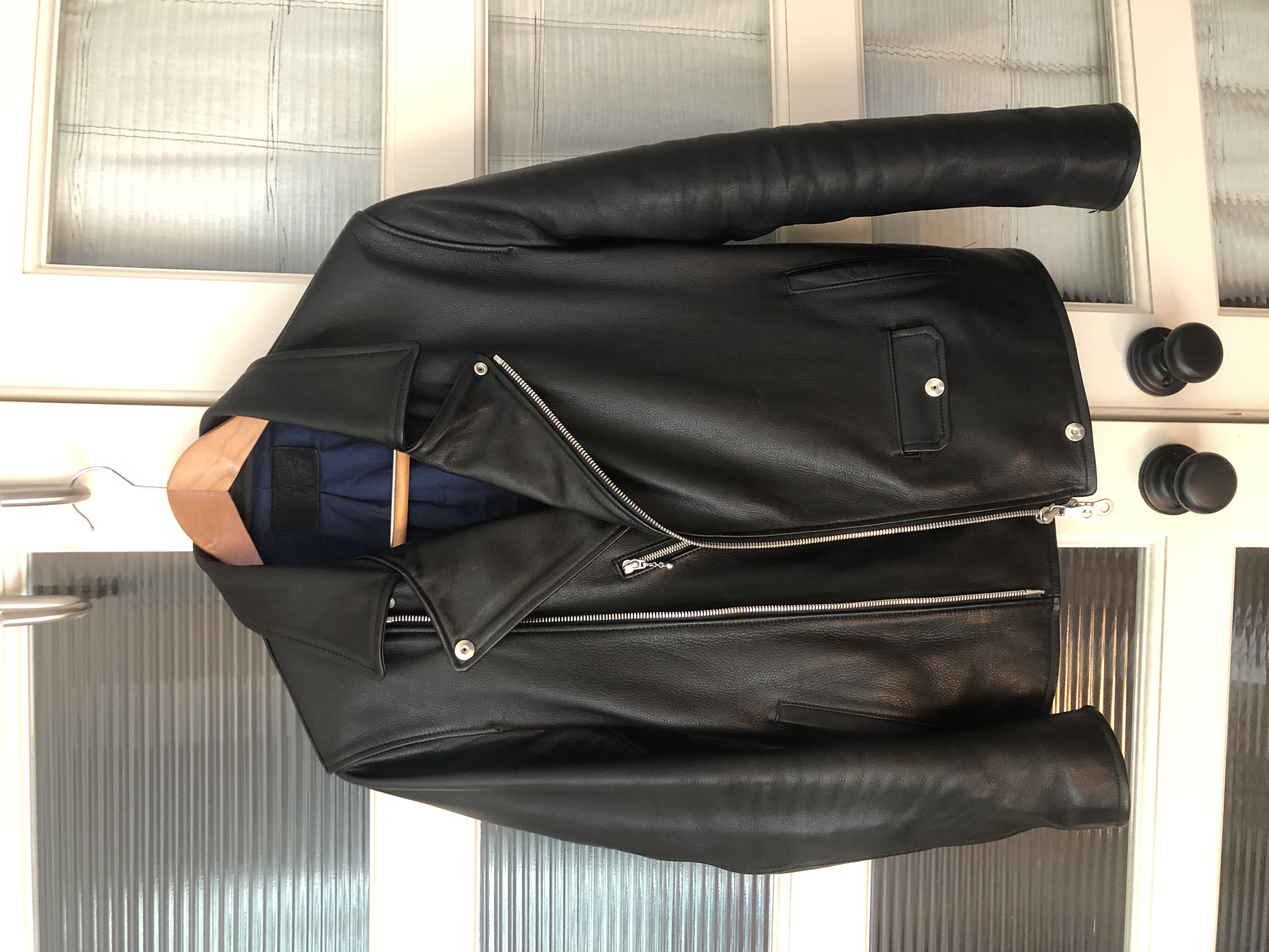 FS: Nine Lives brand Mas o Menos DR, size M, black steerhide | The