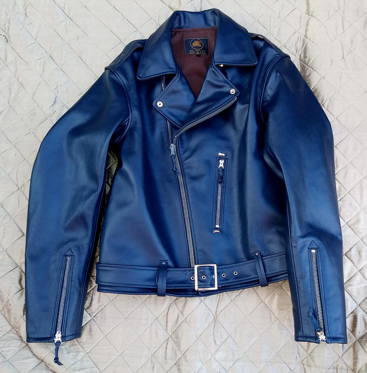LeathertogsNavy-20A.jpg