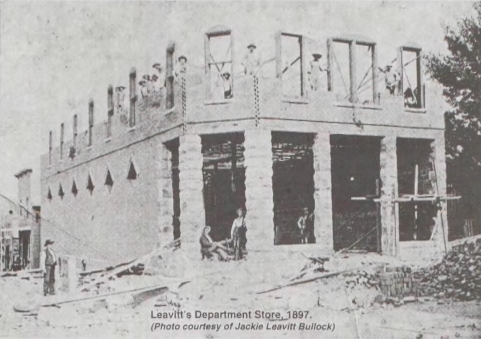 Leavitt_Store_Houston_1897.jpg