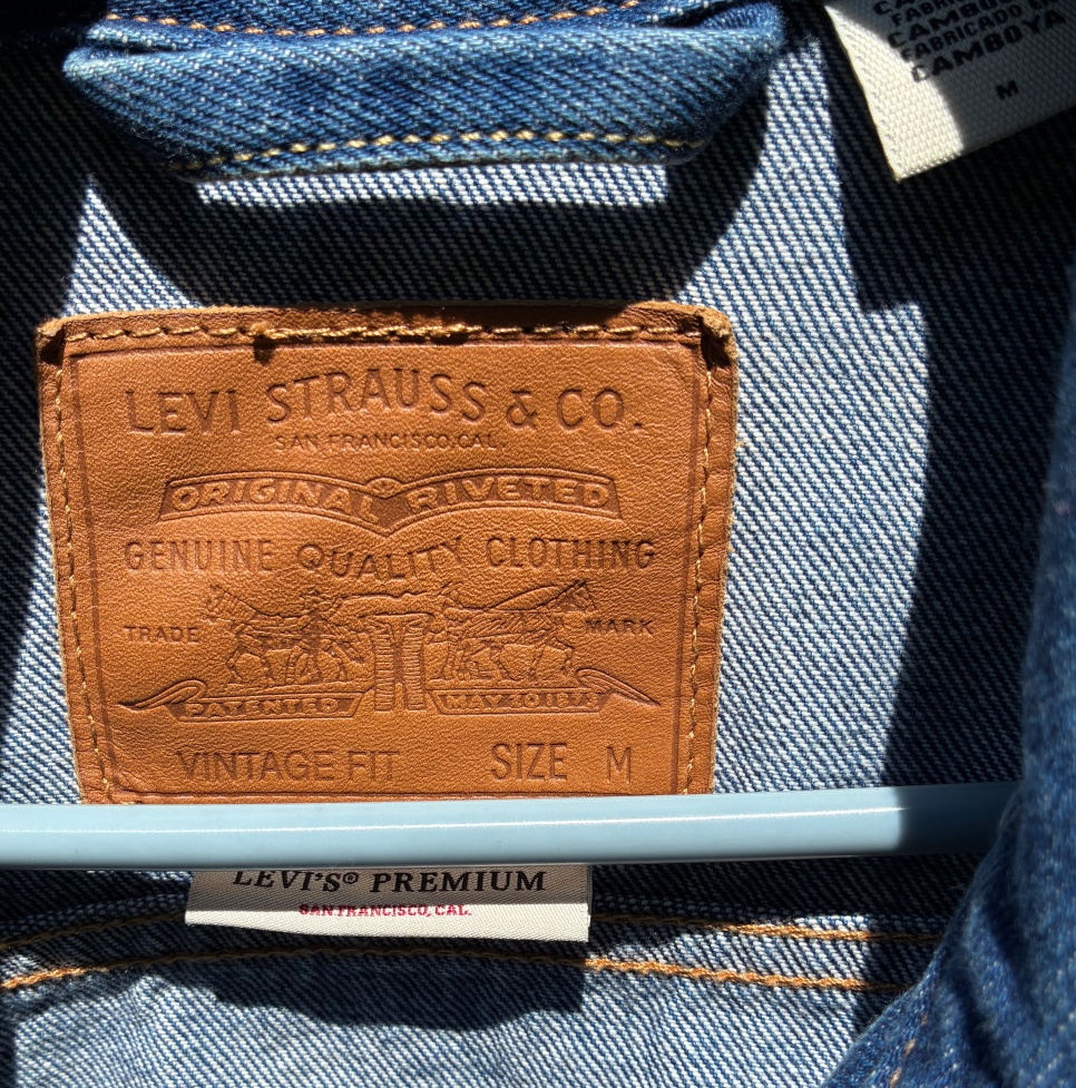 Levis3.jpeg