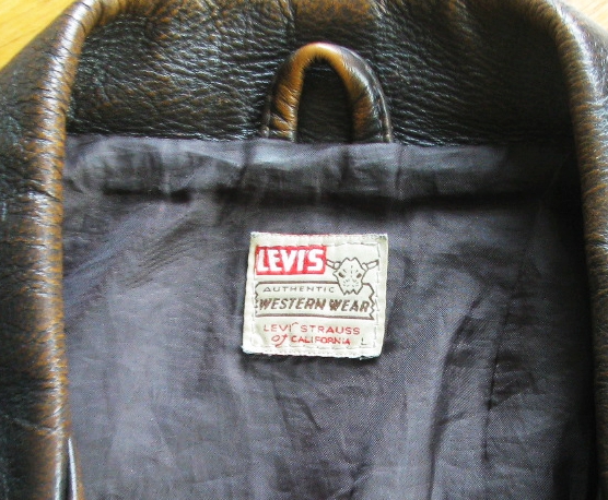 levis_t3_label.jpg