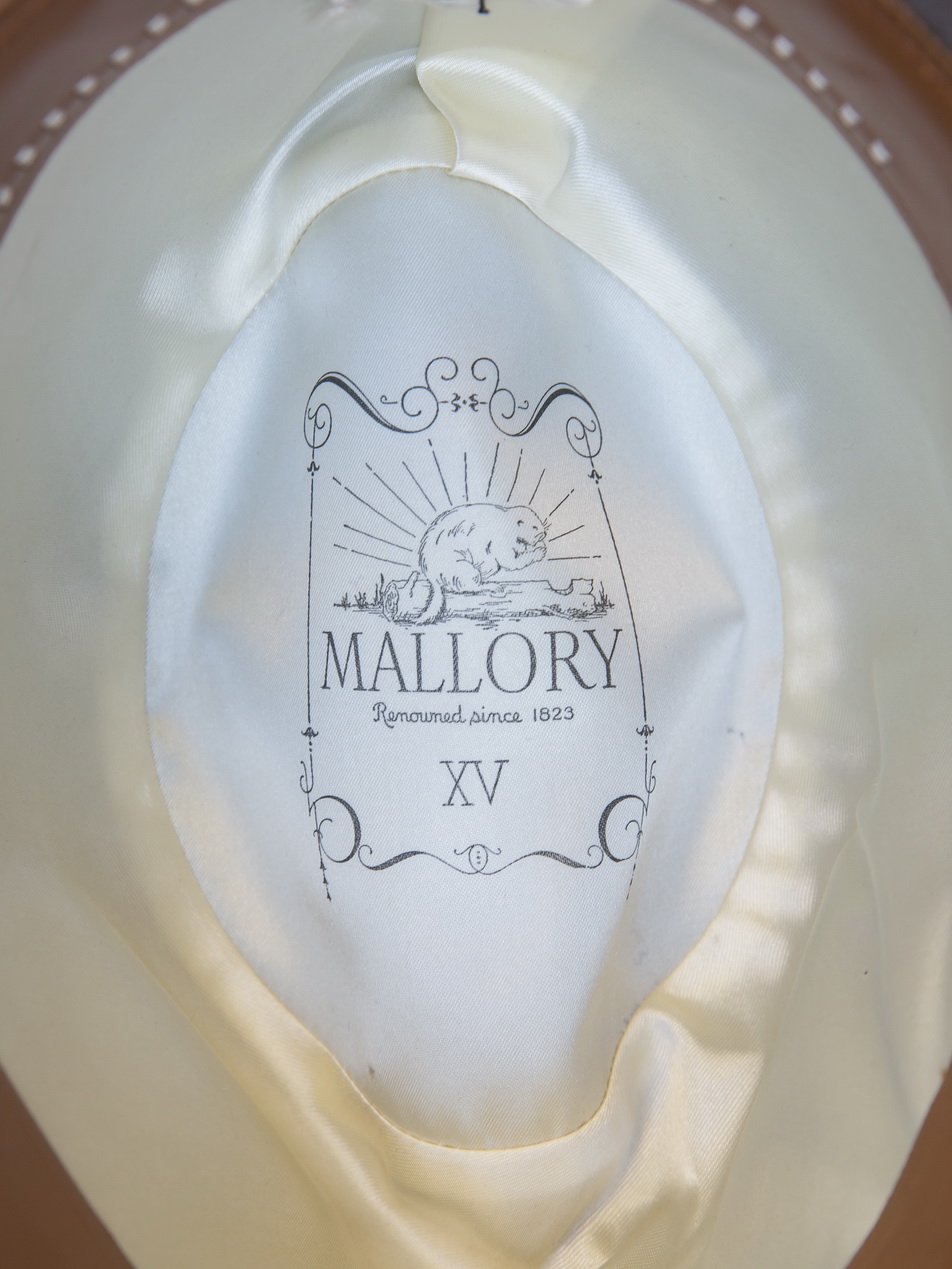 mallory-fifteen_07-jpg.158382