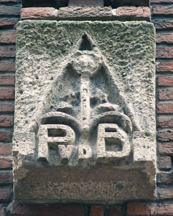 Monogram-Piet-van-den-Brul.jpg