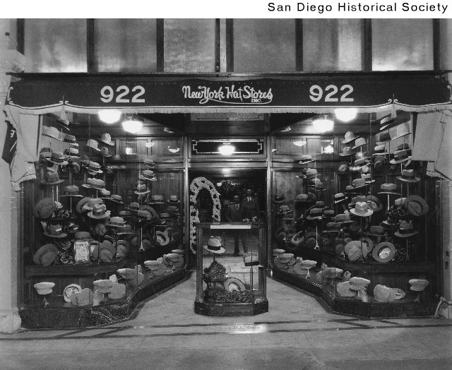 New_York_Hat_Stores_San_Diego_1926.jpg