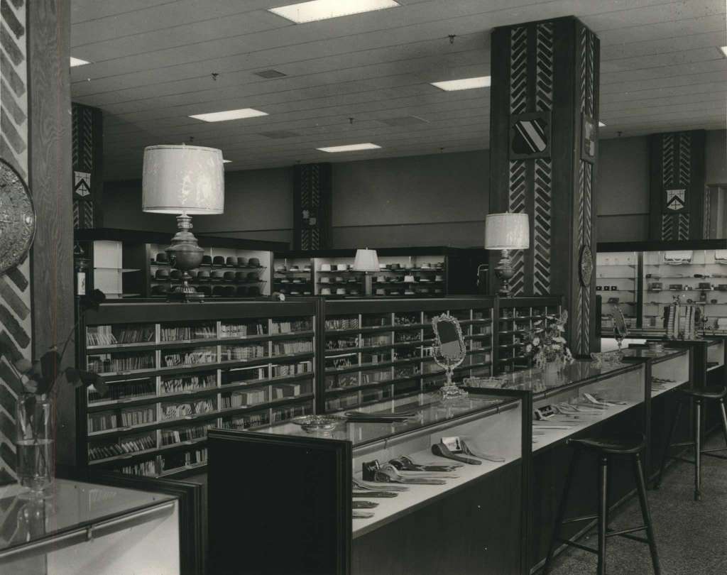 Norton_Ditto_Houston_Interior_Bank_of_Southwest_1956.jpg
