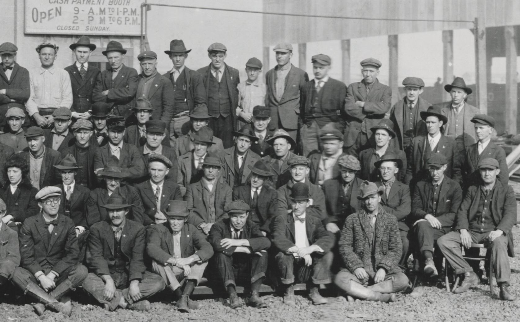 old_hickory_employees_1917_3.JPG