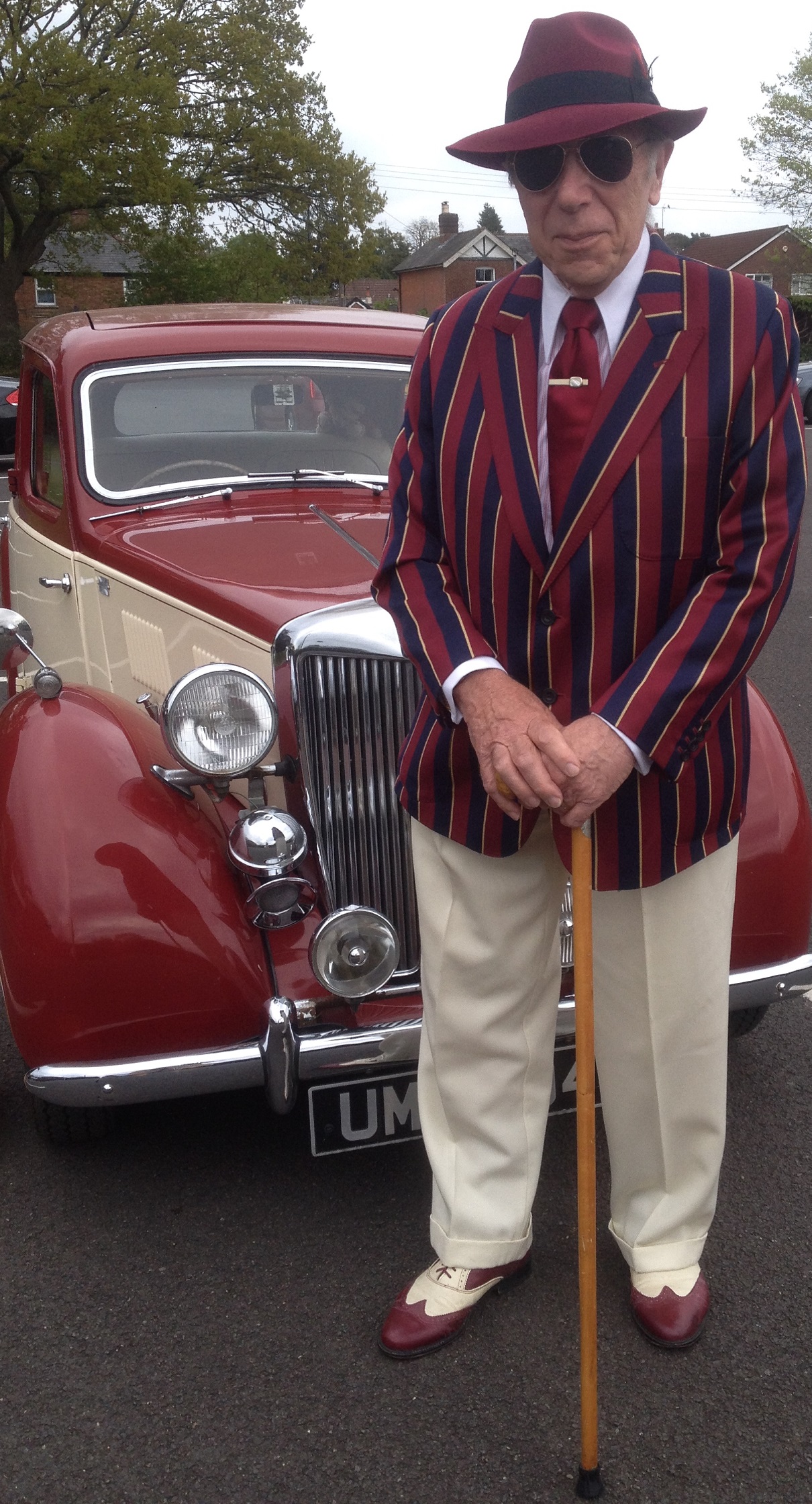 red blazer 002.JPG