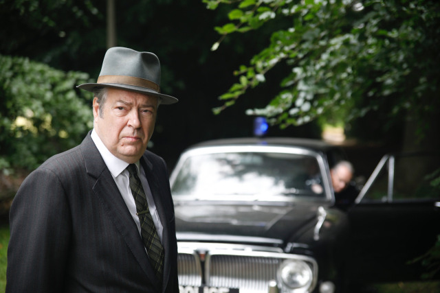 Roger Allam1.jpg