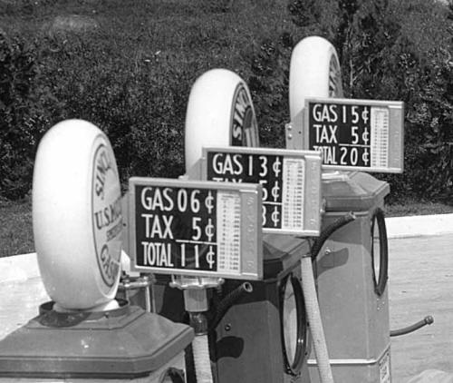 S SINCLAIR GAS PRICES 1934.jpg
