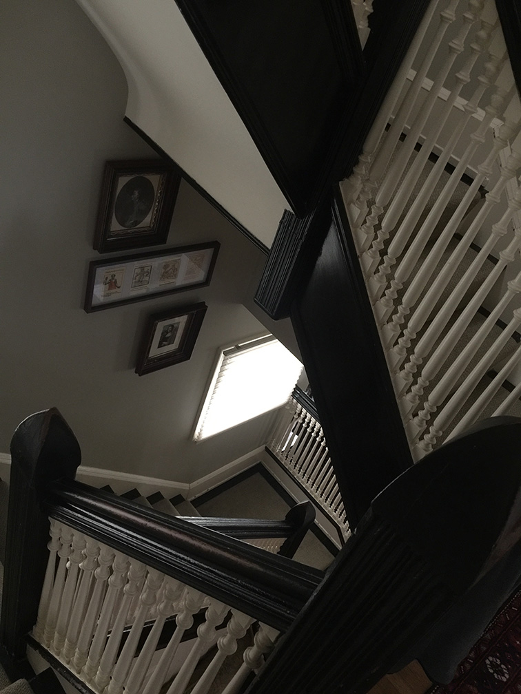 staircase_down.jpg