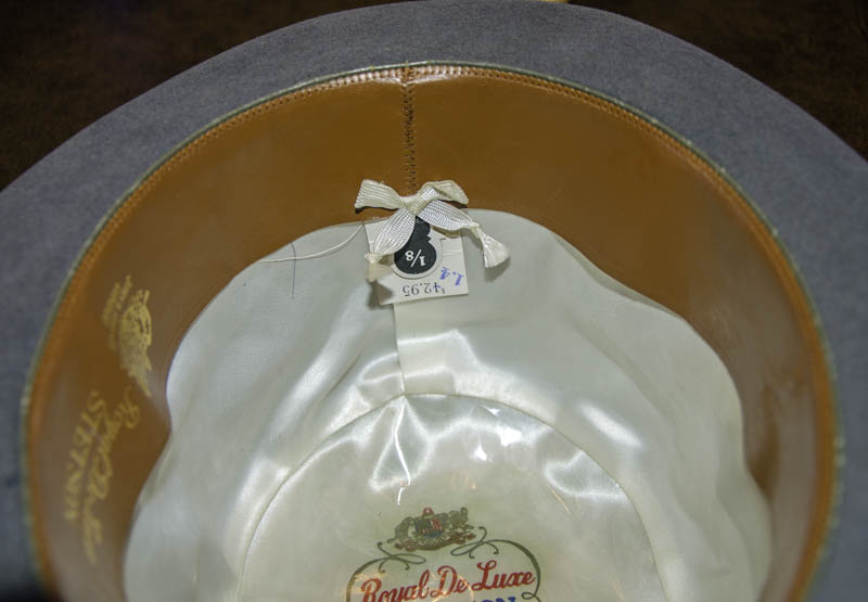 Stetson Royal DeLuxe size tag.jpg