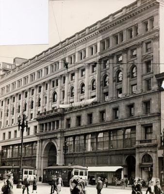 The_Emporium_San_Francisco_1938.jpg