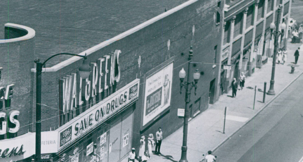 The_Hatterie_Walgreens_1962.PNG