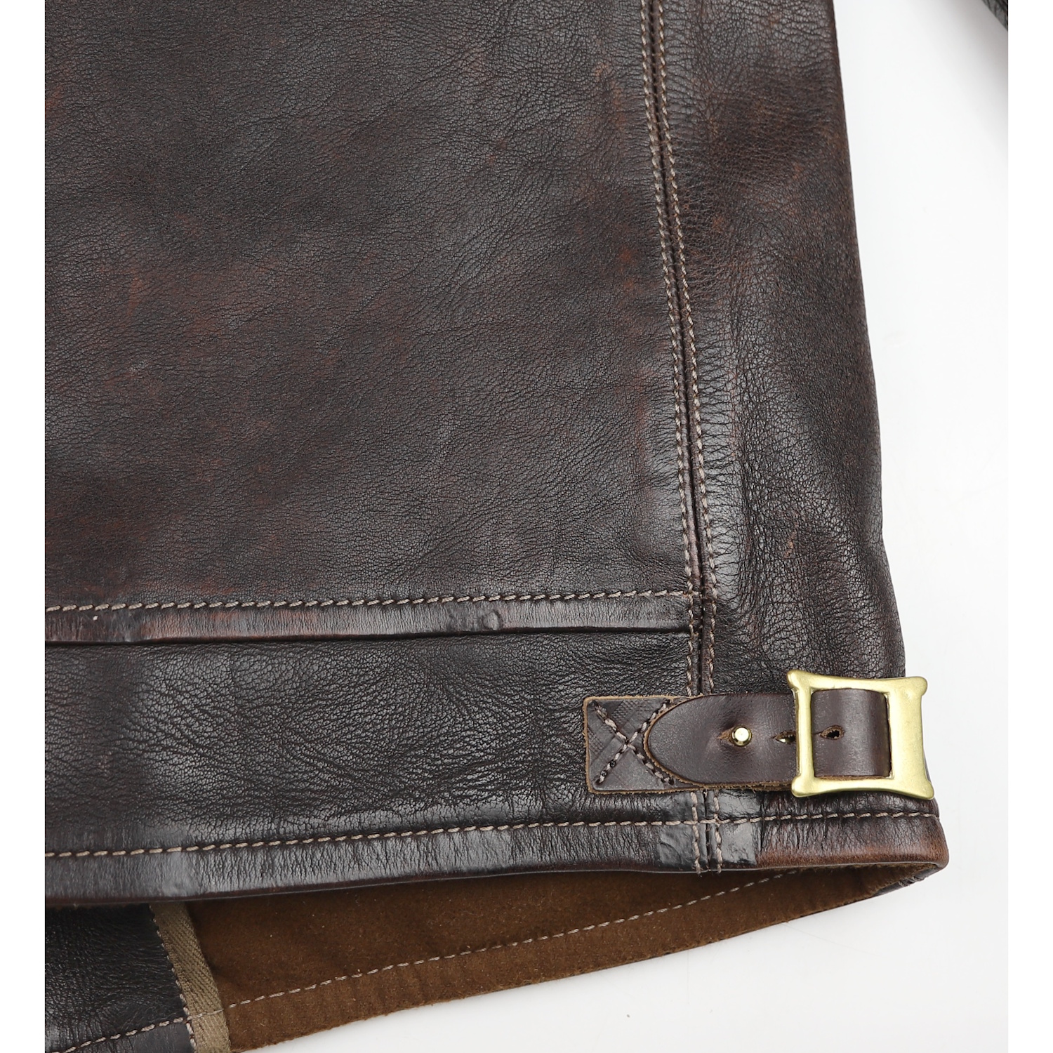 Thedi Idas Chestnut Bruciato Horsehide YV3 side buckle.jpg