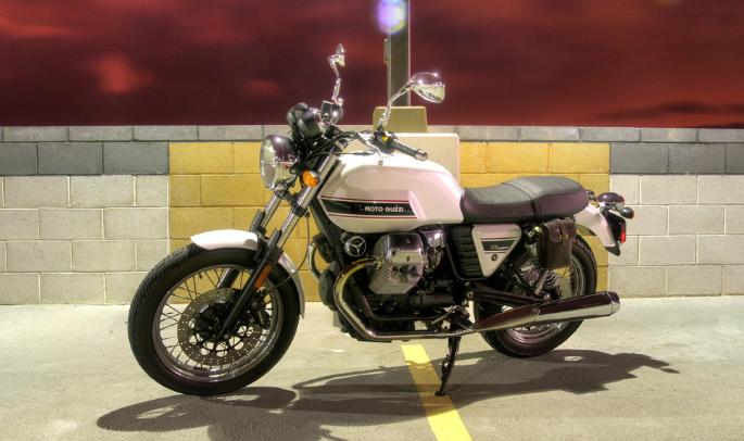 Moto sales guzzi gloves
