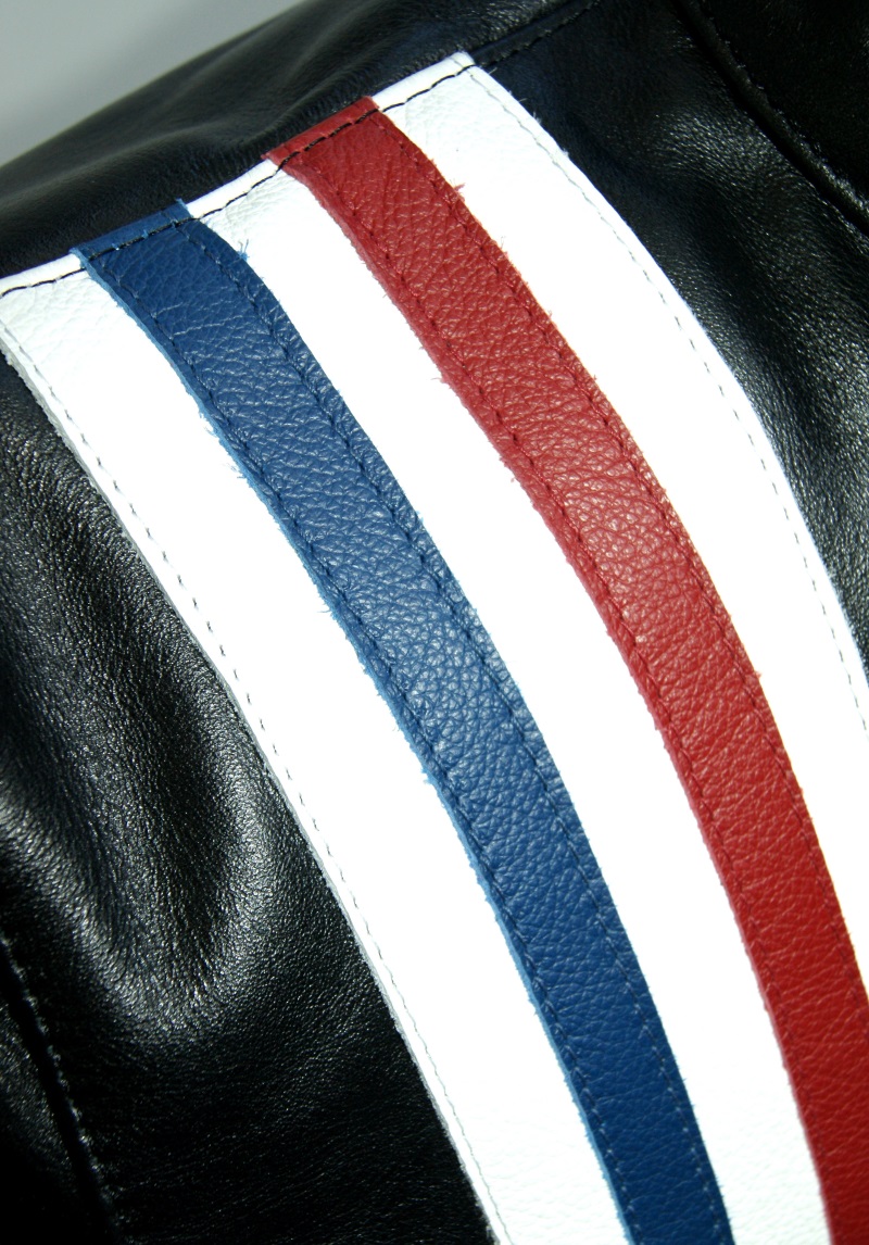 Vanson America Jacket stripes shoulder.jpg