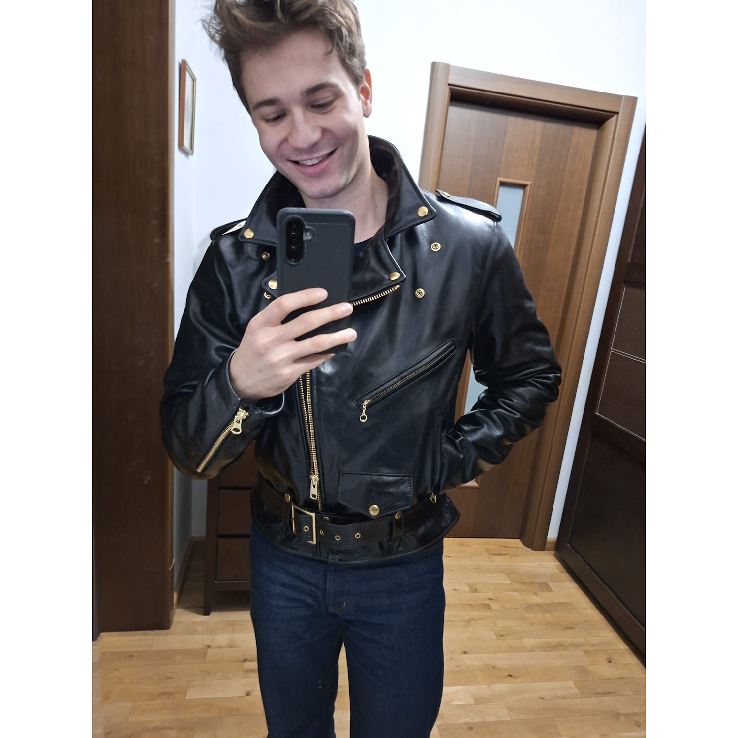 Vanson C2 Black Bainbridge customer fit photo.jpg
