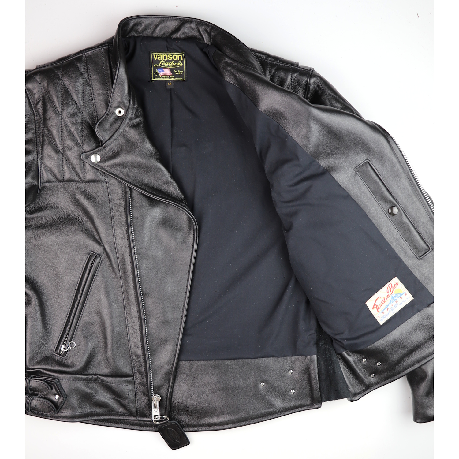 Vanson Chopper 44D black rayon lining IG square.jpg