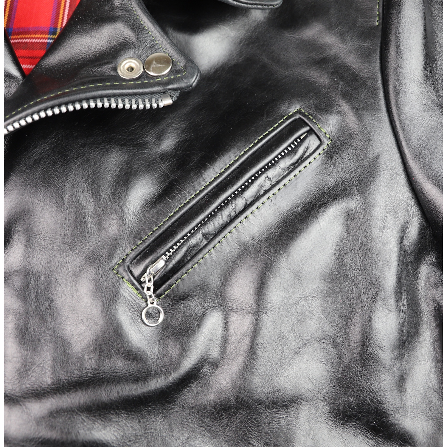 Vanson Daredevil Black Bainbridge 2XLF chest pocket IG square.jpg