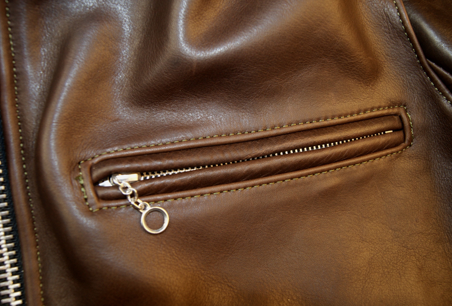 Vanson Oxford Whidley leather chest pocket.jpg
