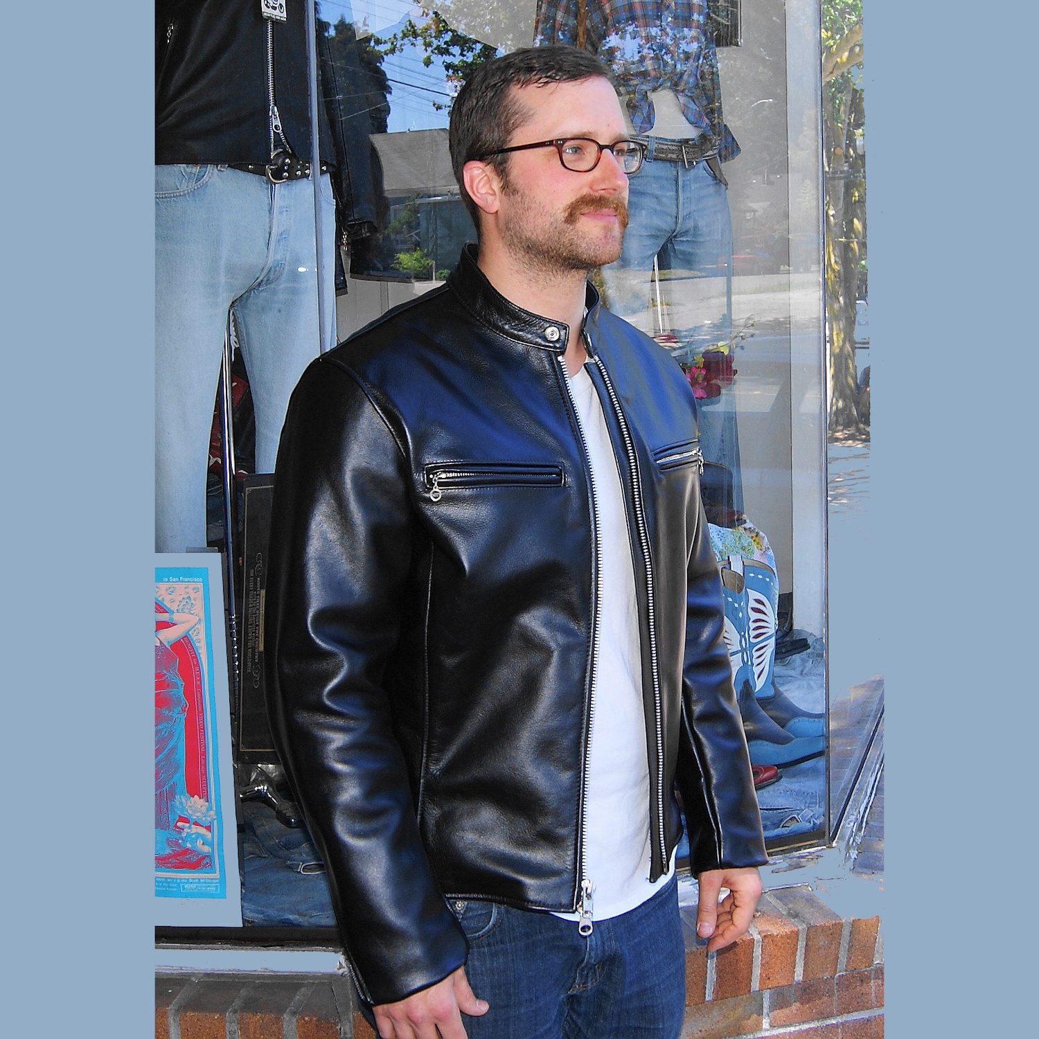 Vanson PLU 3 Comet customer IG square.jpg