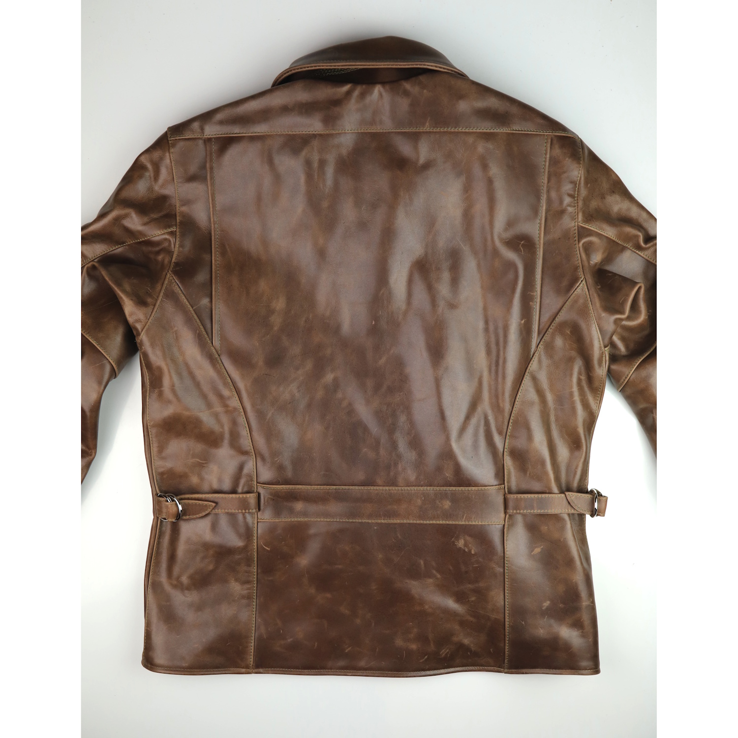 Vanson Woodway Brandy Roma 44Y back IG square.jpg