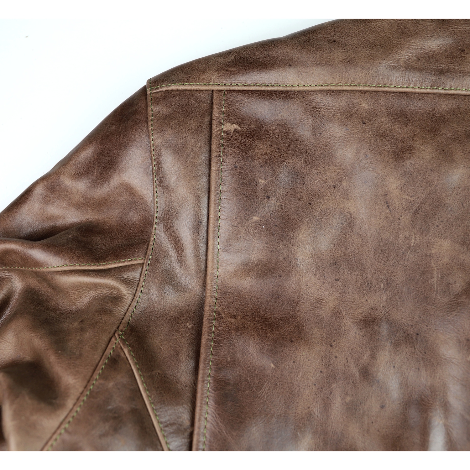Vanson Woodway Brandy Roma 46 upper back IG square.jpg