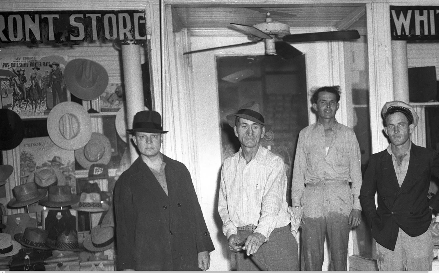 white_front_store_fort_worth_flood_1942_zoom.JPG