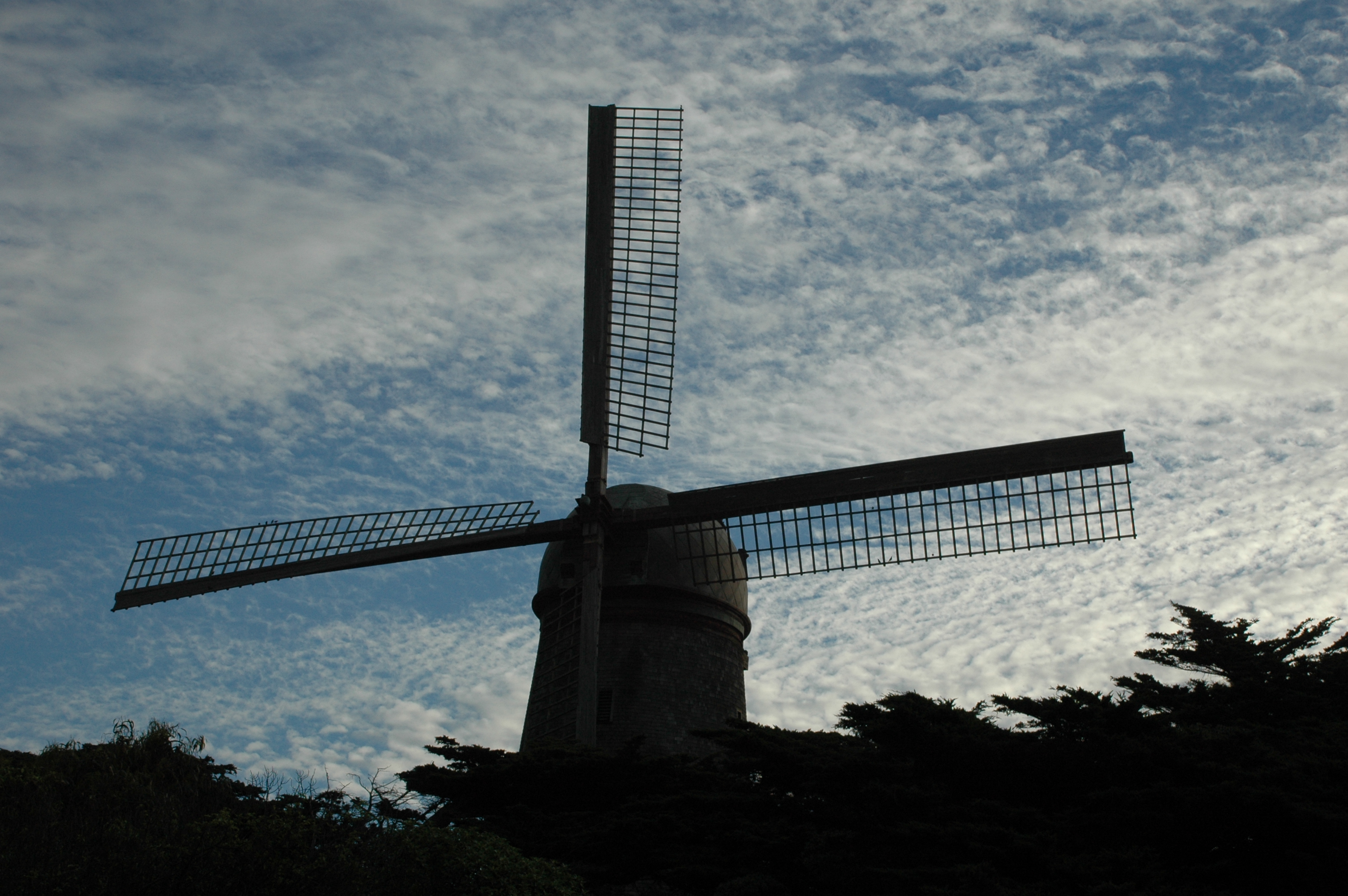 Windmill 8 10-28-10.jpg