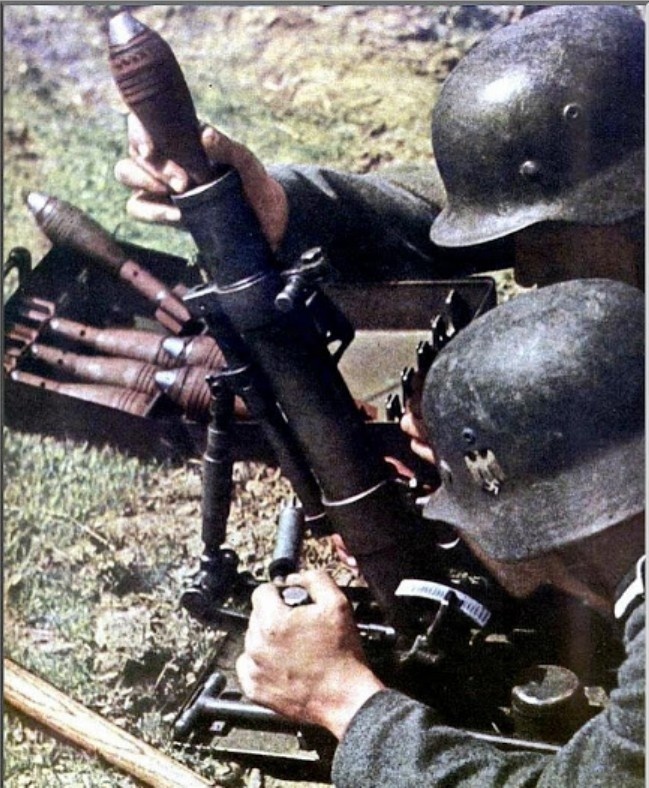 WW2 German morterman.jpg